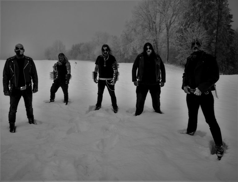 Nattverd-bandpic-1-Grey-004
